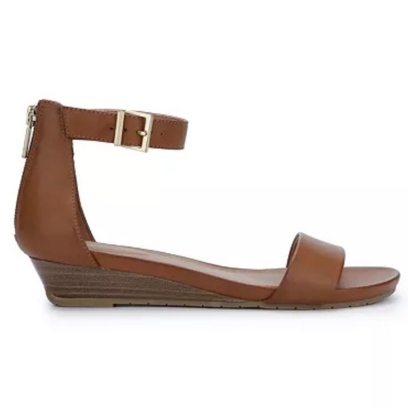 Kenneth Cole viber wedge sandal - Picture 2 of 8